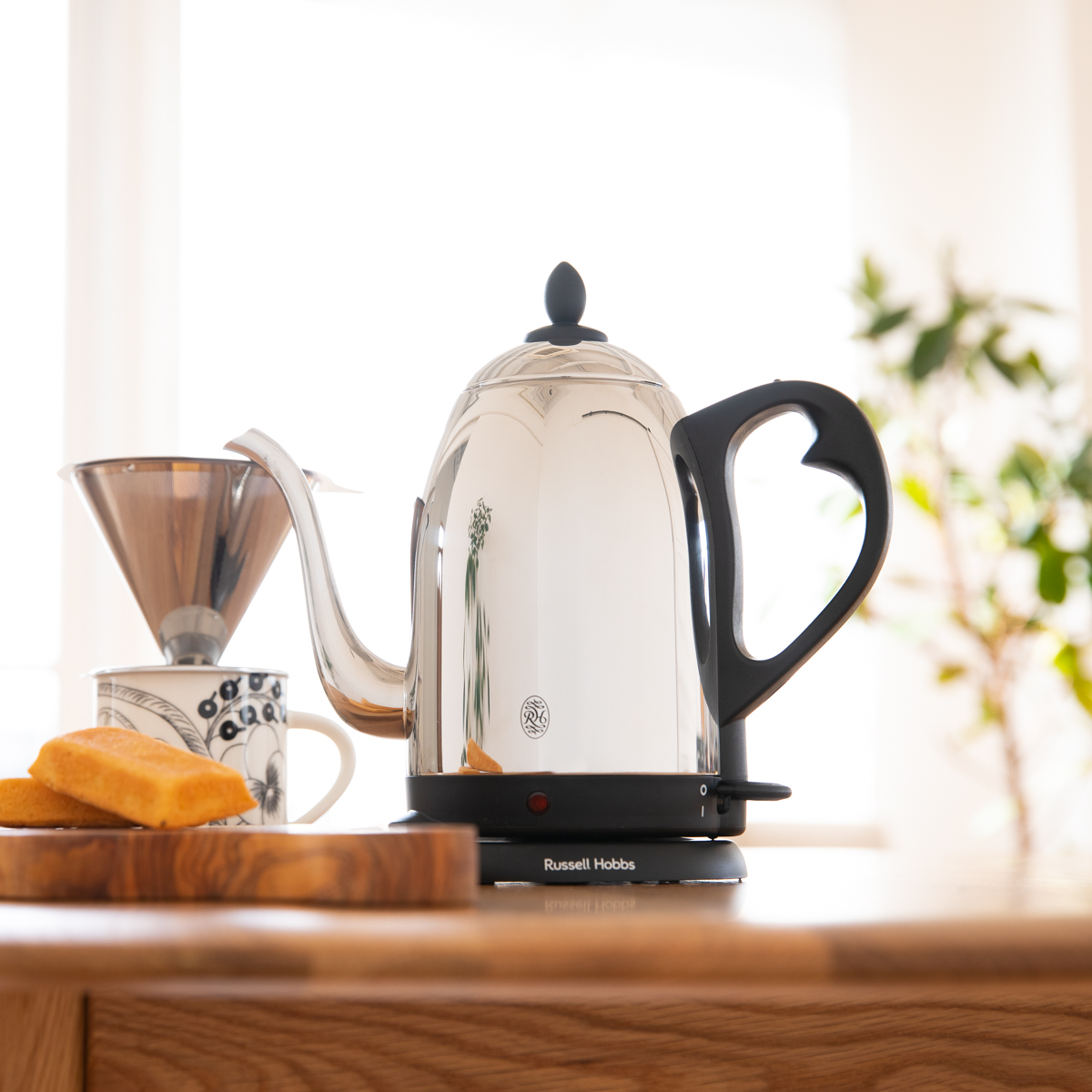 Russell Hobbs Electric Cafe Kettle 1.2L 7412JP