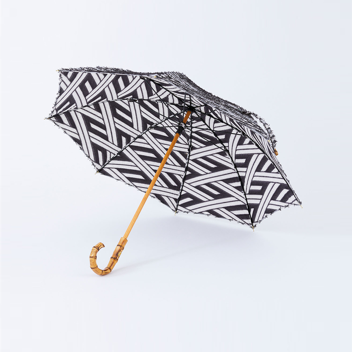 菱模様のジャカード生地で作った晴雨兼用傘