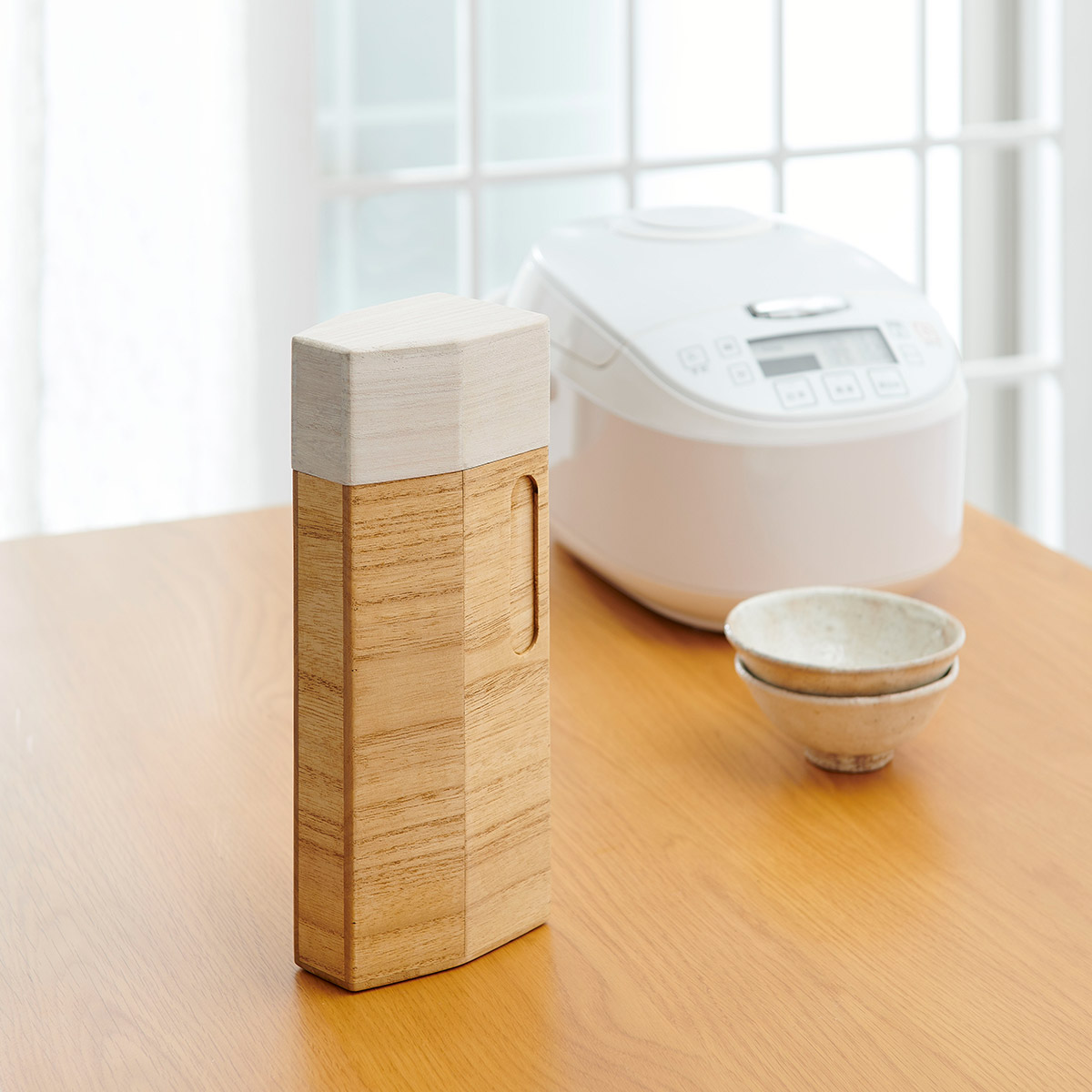 桐製冷蔵庫米びつ 1kg