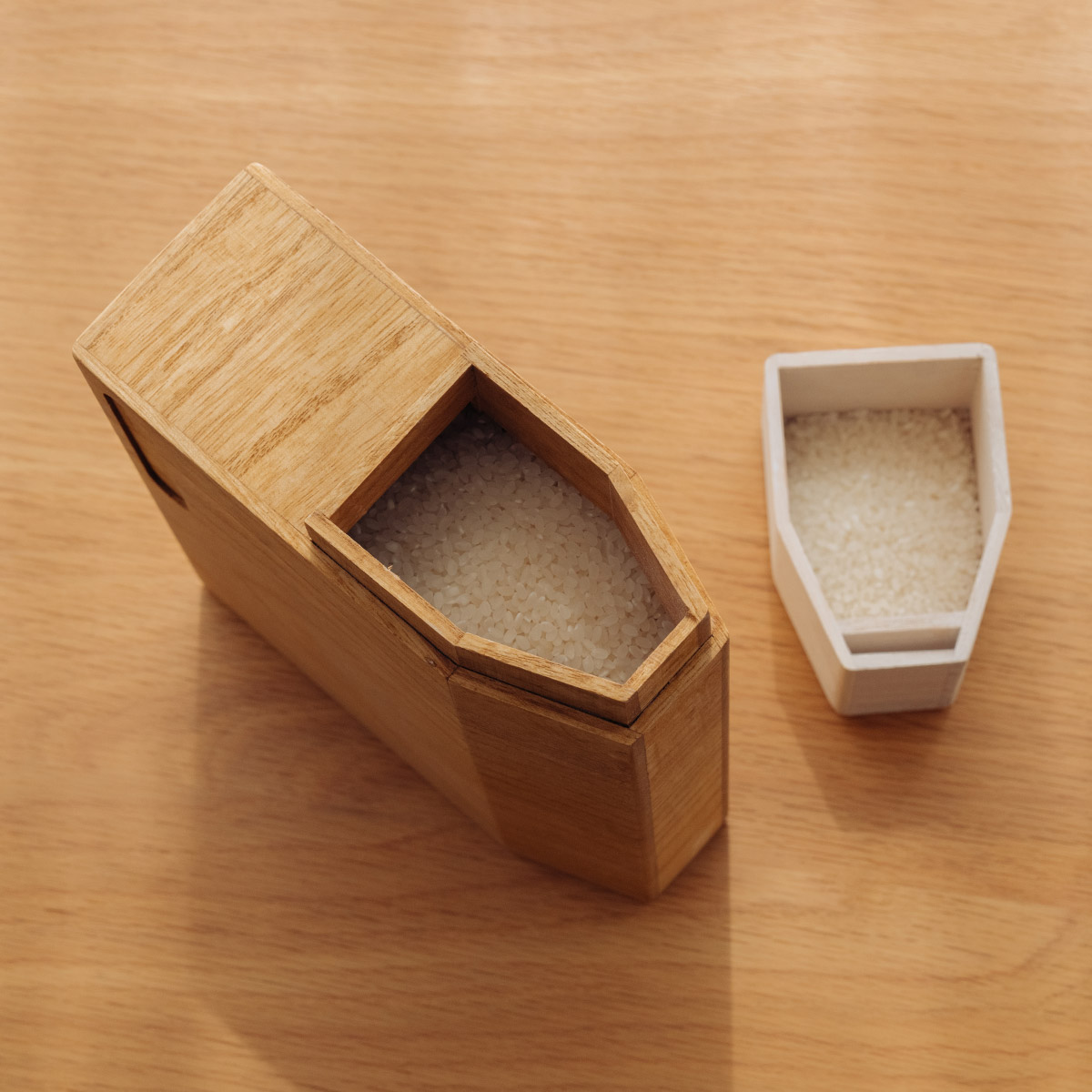 桐製冷蔵庫米びつ2kg