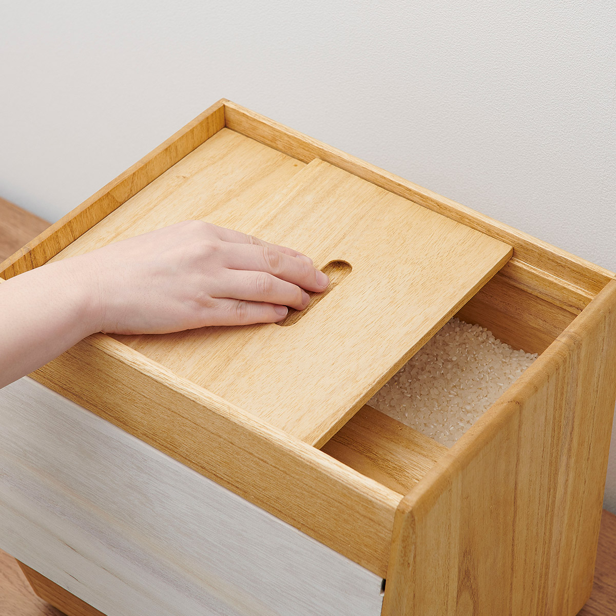 桐製米びつ 10kg