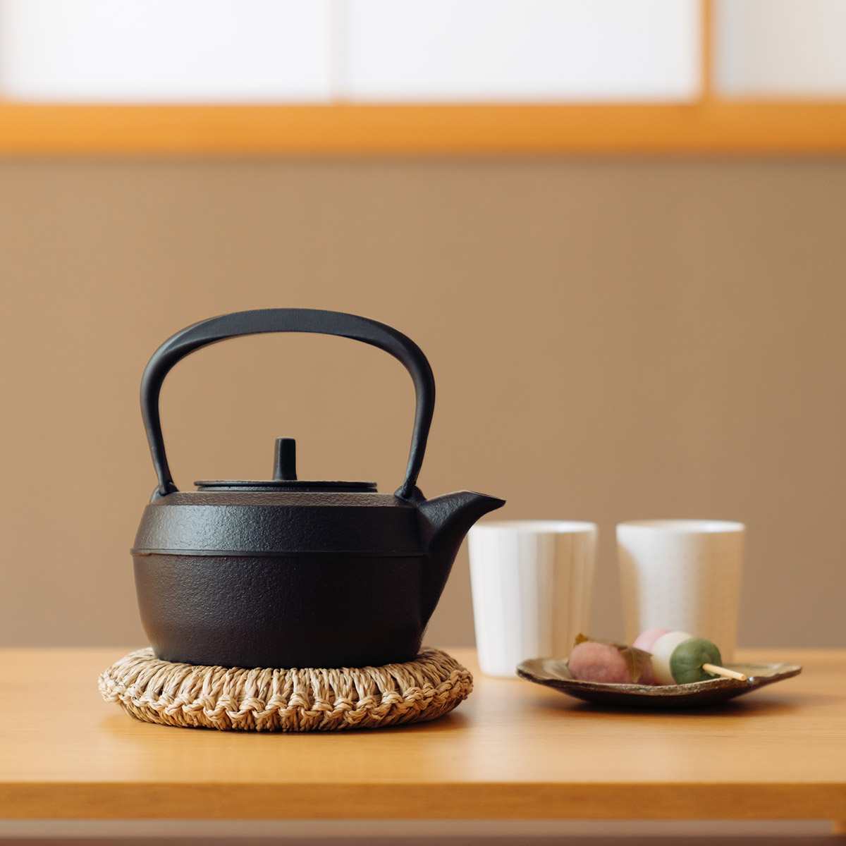 【3BUY20%OFF対象】【岩鋳】南部鉄器 鉄瓶 ケトルバウム黒焼付 1.1L IH対応