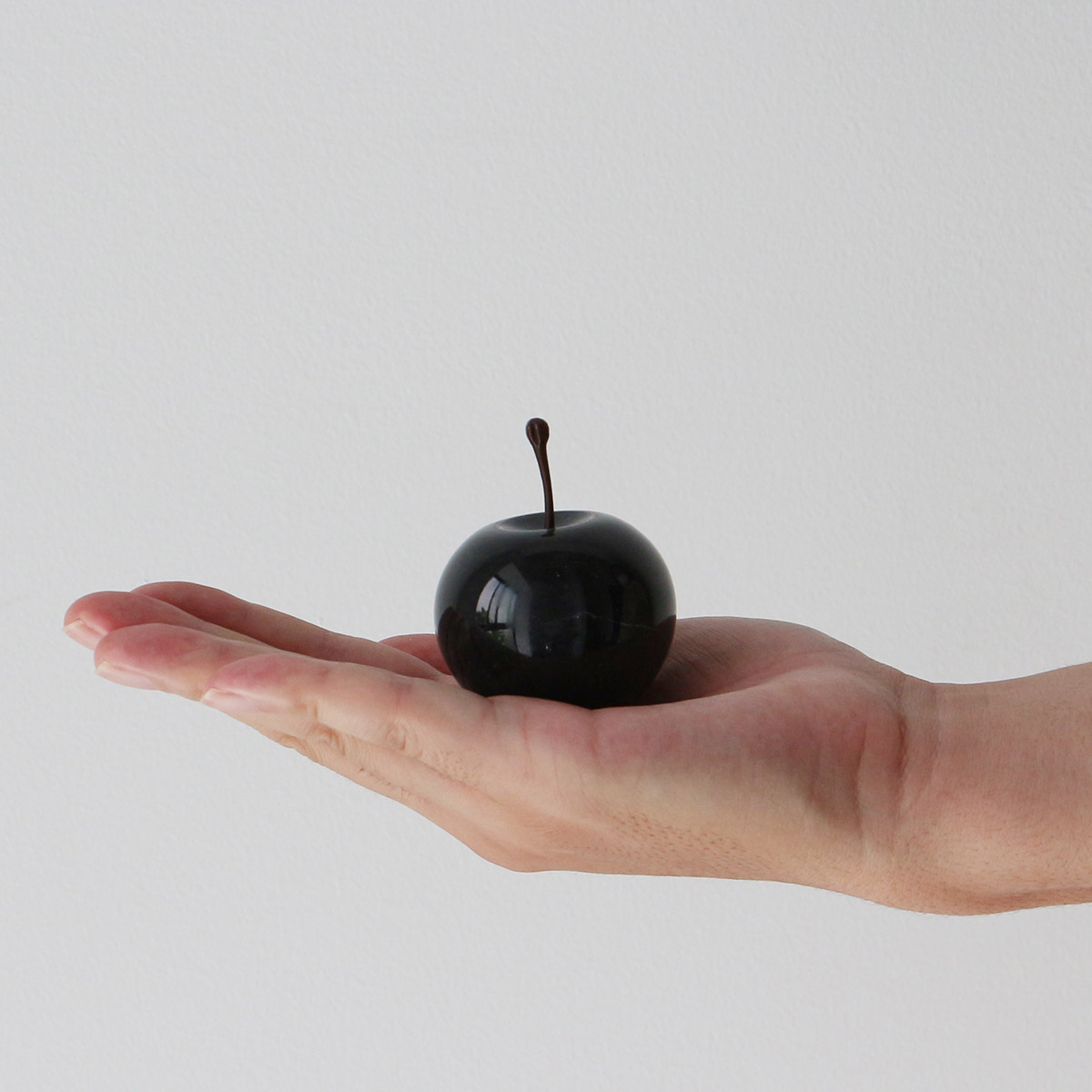 マーブルアップル スモール(ブラック)