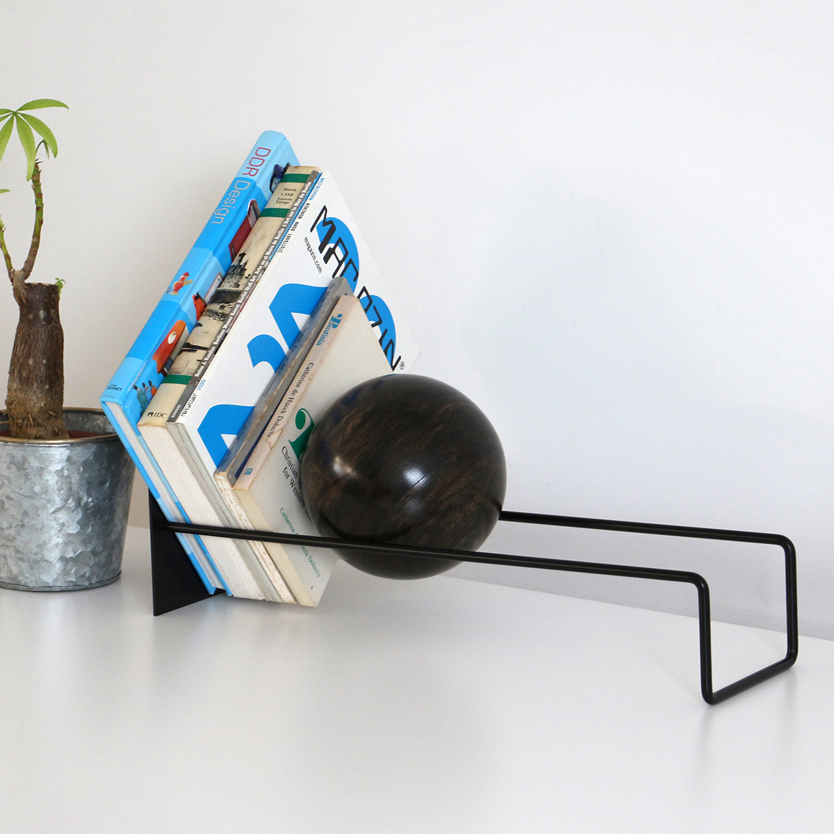 スロープブックエンド(ブラック)