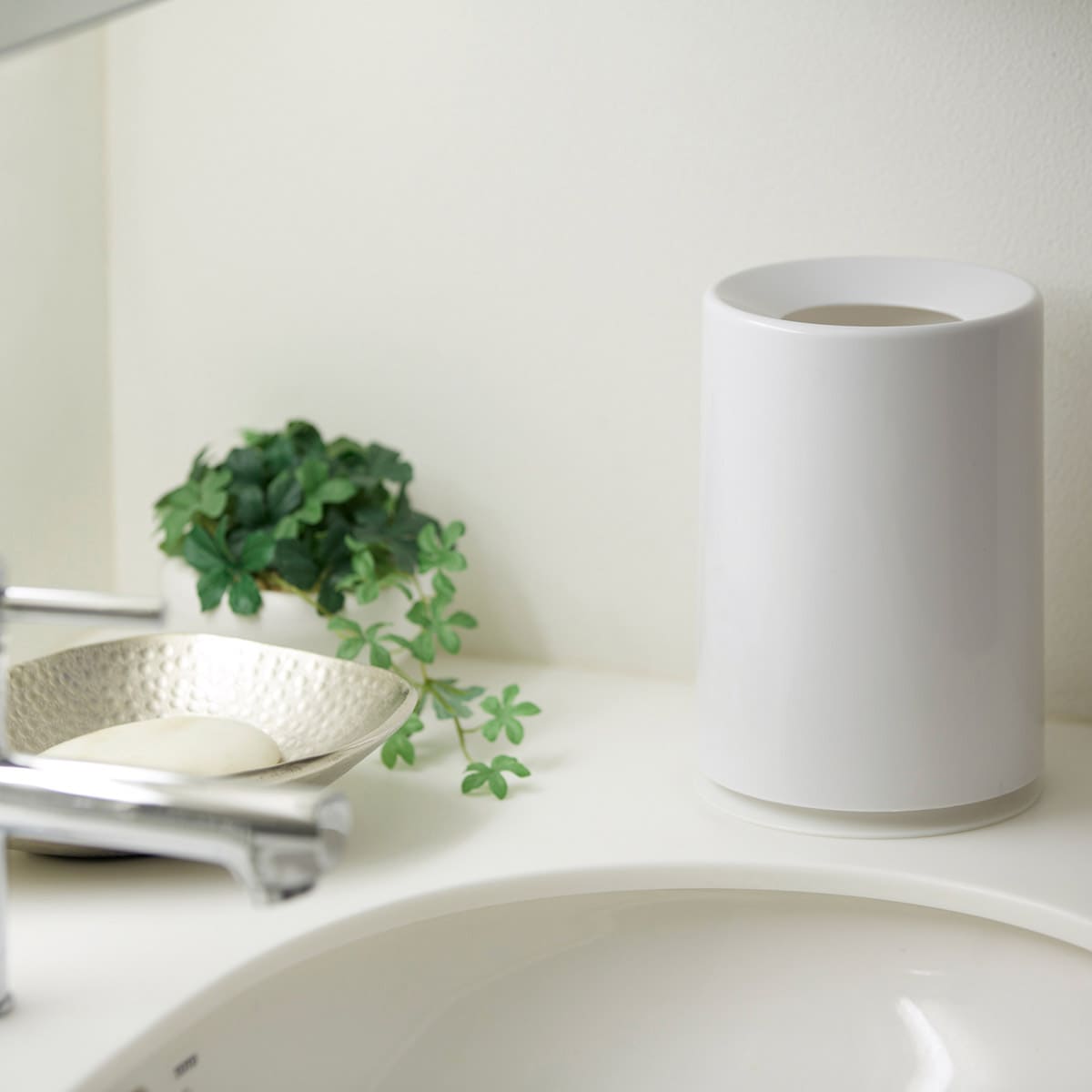 【ideaco】mini TUBELOR 丸型ゴミ箱(ホワイト)