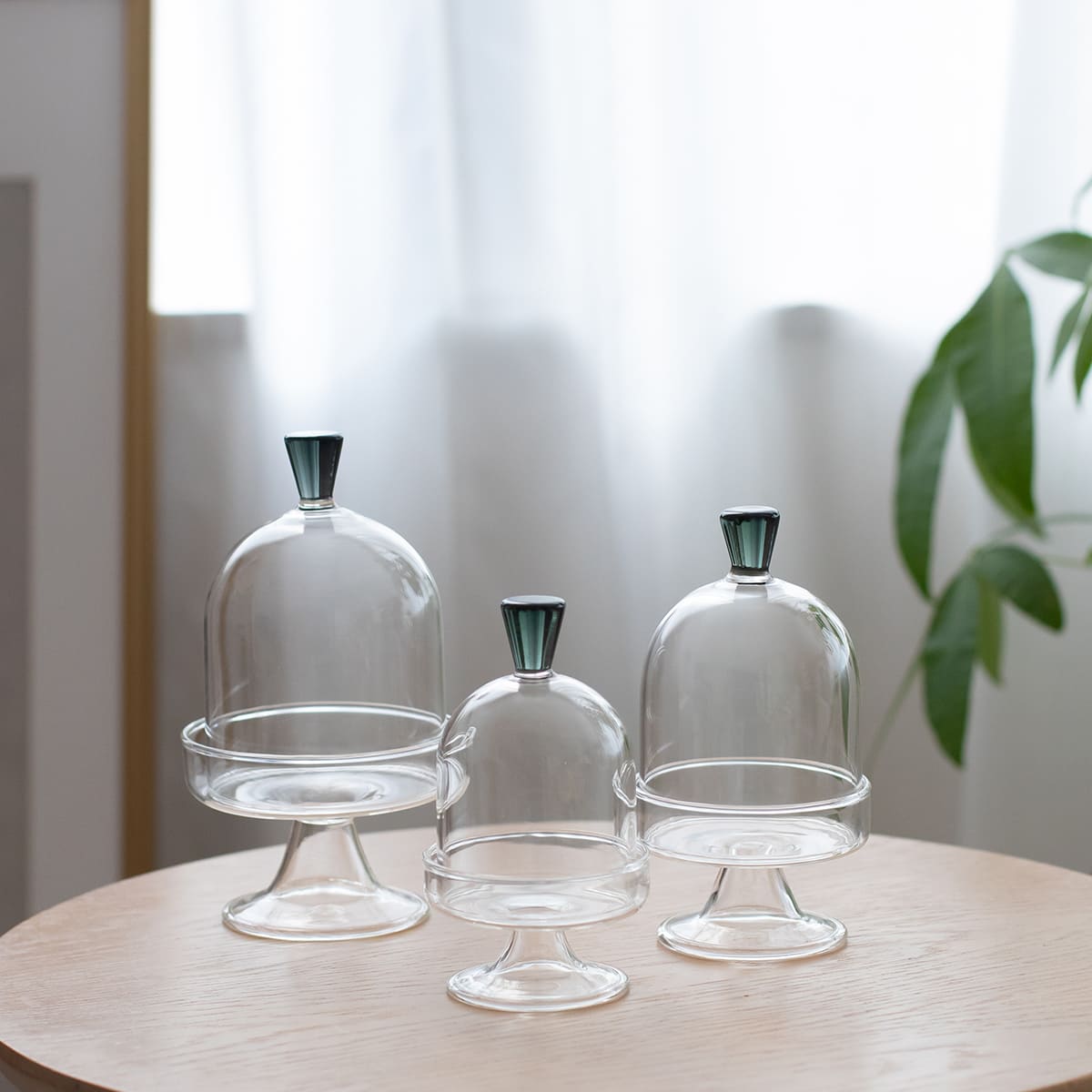 香皿としても使える 蓋付きガラスのミニコンポート S