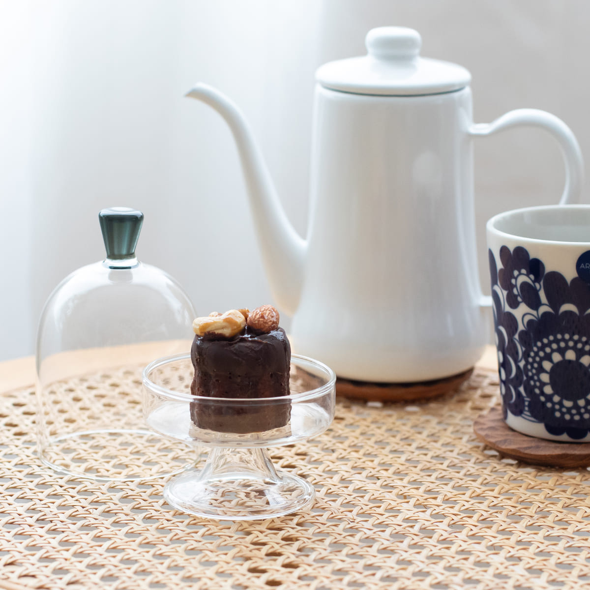 香皿としても使える 蓋付きガラスのミニコンポート M