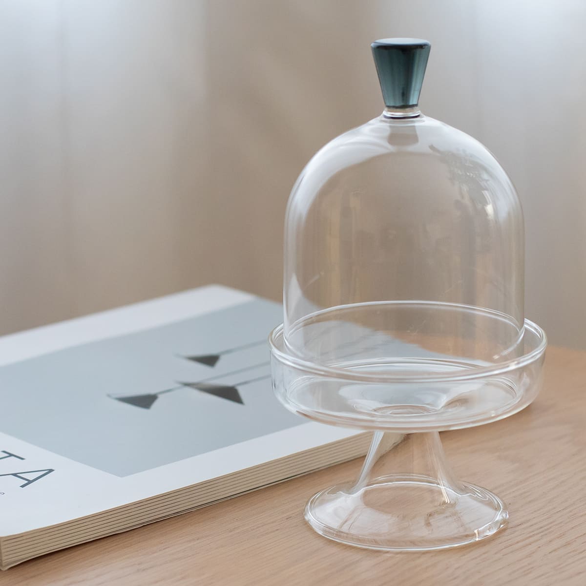 香皿としても使える 蓋付きガラスのミニコンポート L