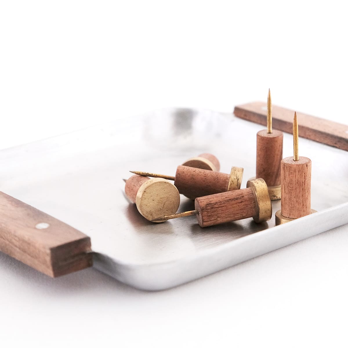 穴が目立ちにくい 木とBRASSのピンフック