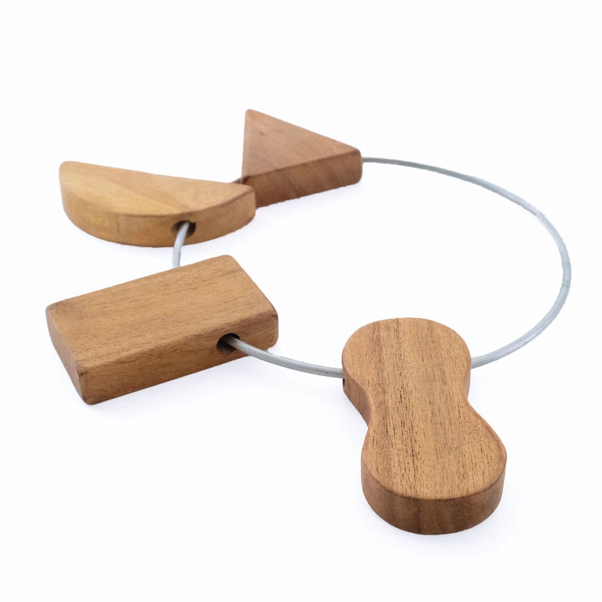 サイズが変えられる 木の鍋敷き