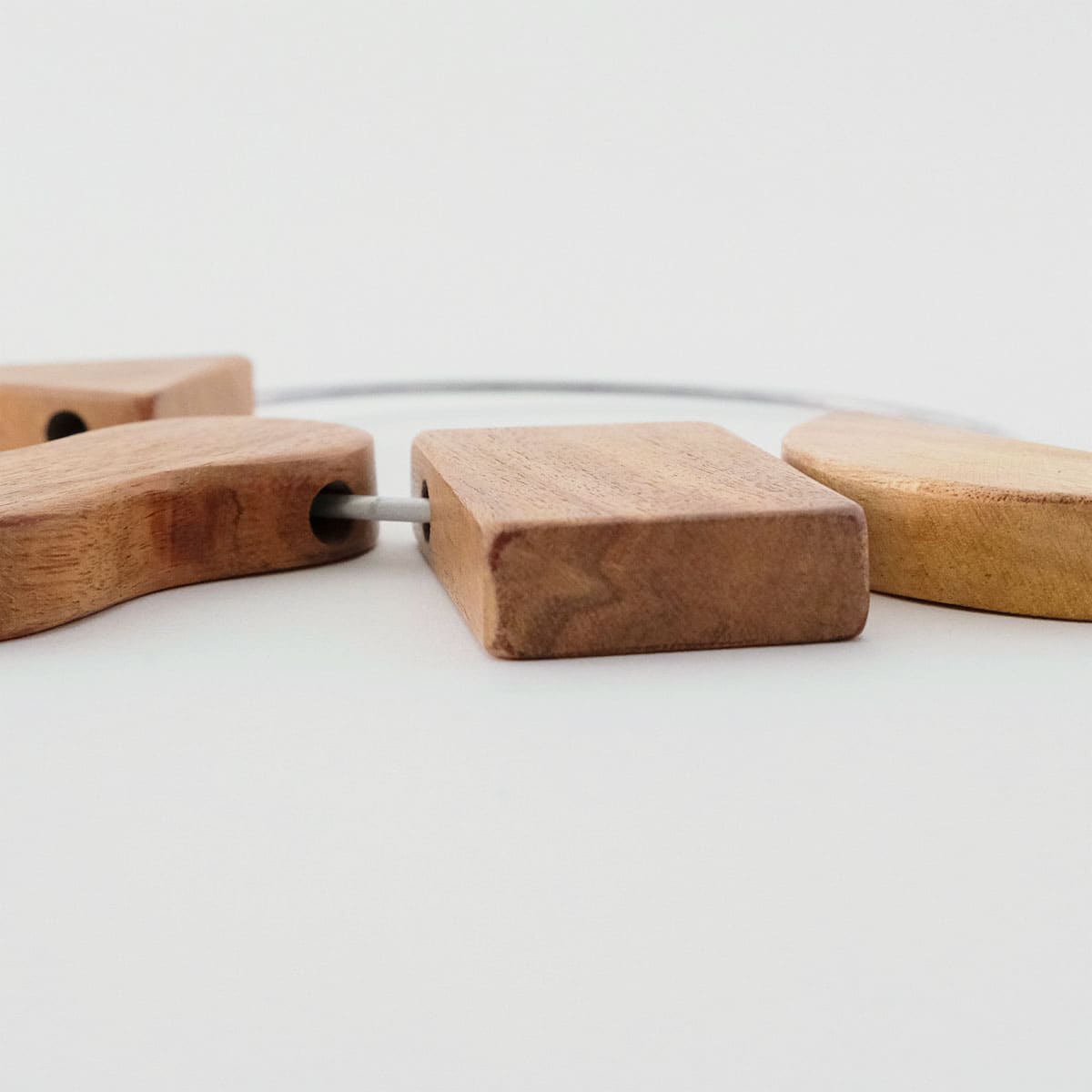 サイズが変えられる 木の鍋敷き