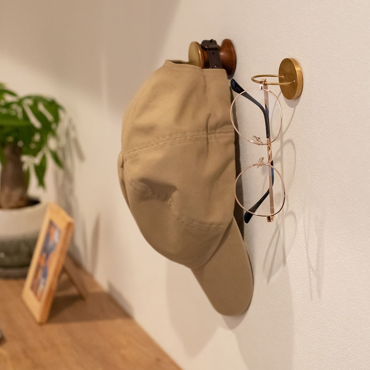 BRASSのマグネットフック