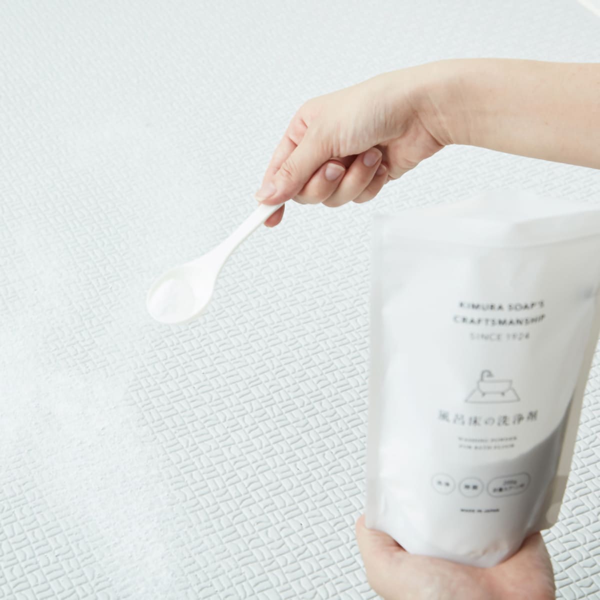 【木村石鹸】C SERIES 風呂床の洗浄剤