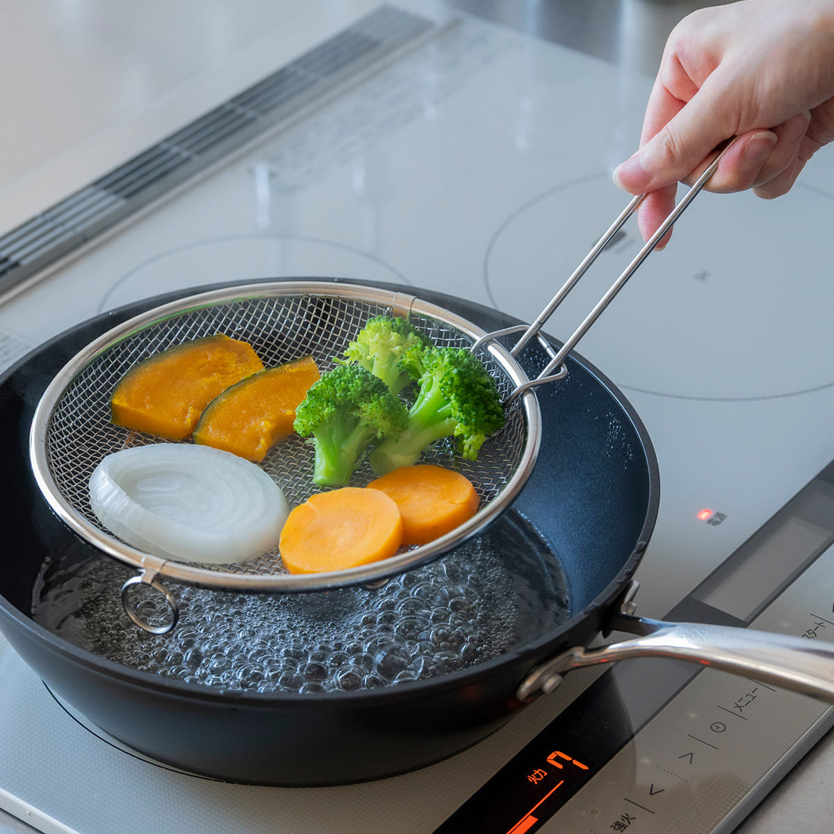 【bws SELECTION】盆ざる19cm 持ち上げフック付き