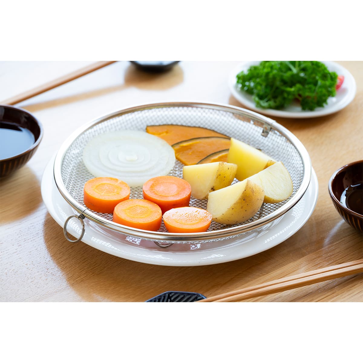 【bws SELECTION】盆ざる22cm 持ち上げフック付き