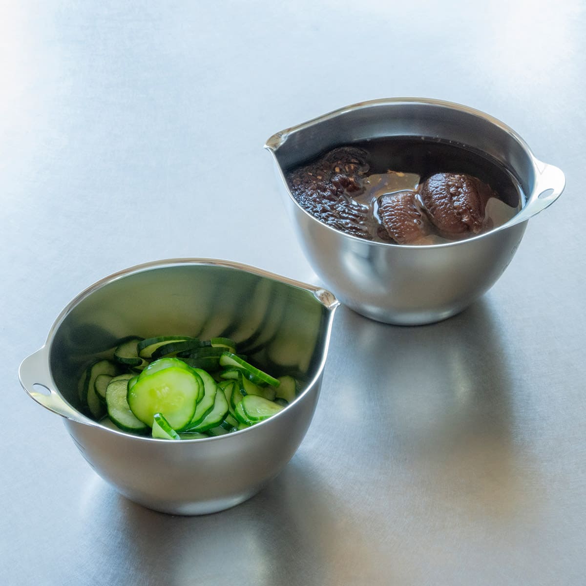 【bws SELECTION】ピタッと切れるボウル 11cm2個セット