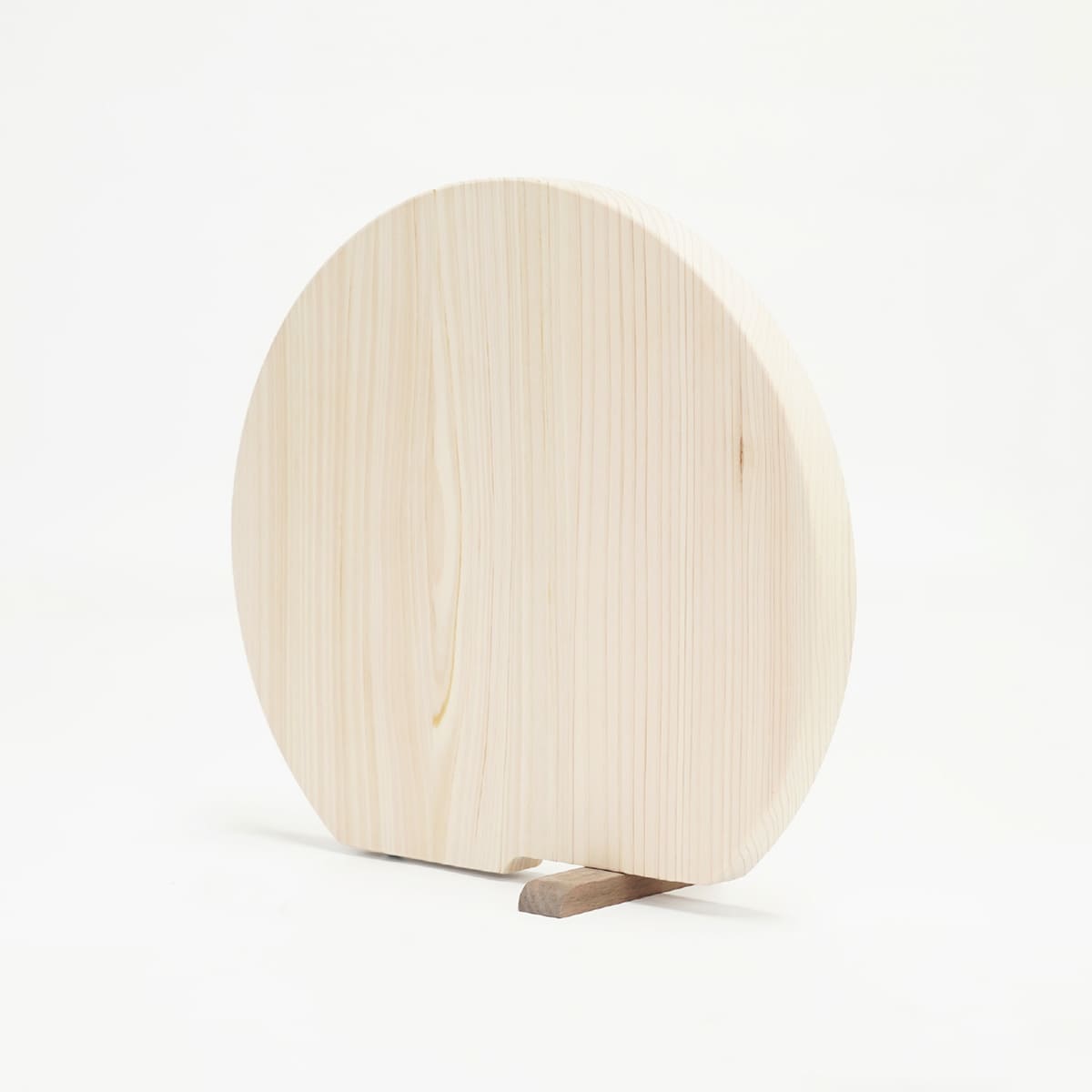 飛騨ひのき スタンド付き丸型まな板 M