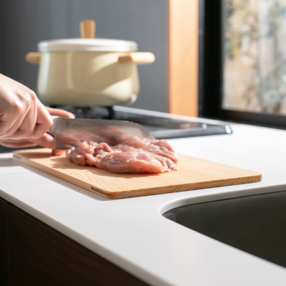 【だけメシちはるさんコラボ】四万十ひのきの極薄まな板 長方形M