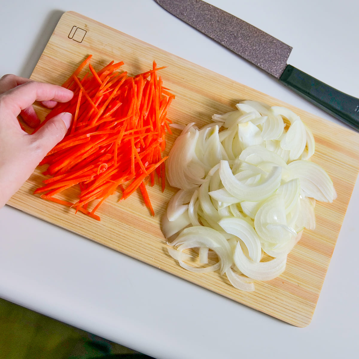 【だけメシちはるさんコラボ】四万十ひのきの極薄まな板 長方形M