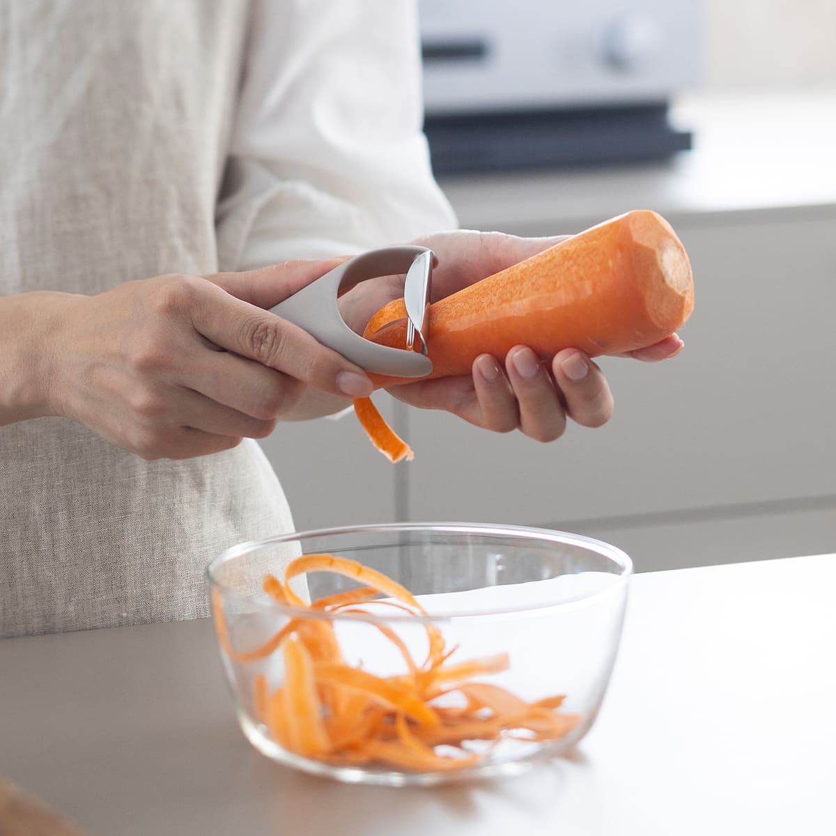 【marna】小回りのきくピーラー