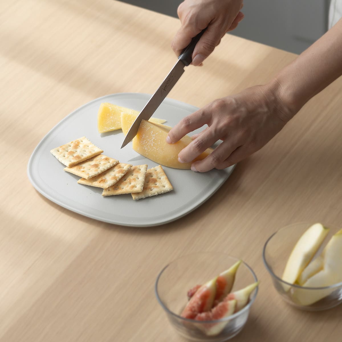 【marna】滑りにくいまな板 S