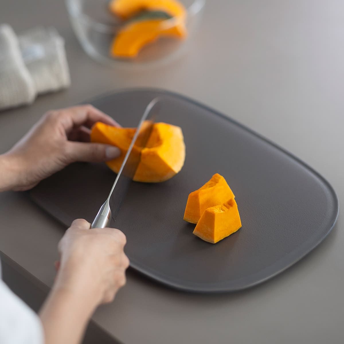 【marna】滑りにくいまな板 M