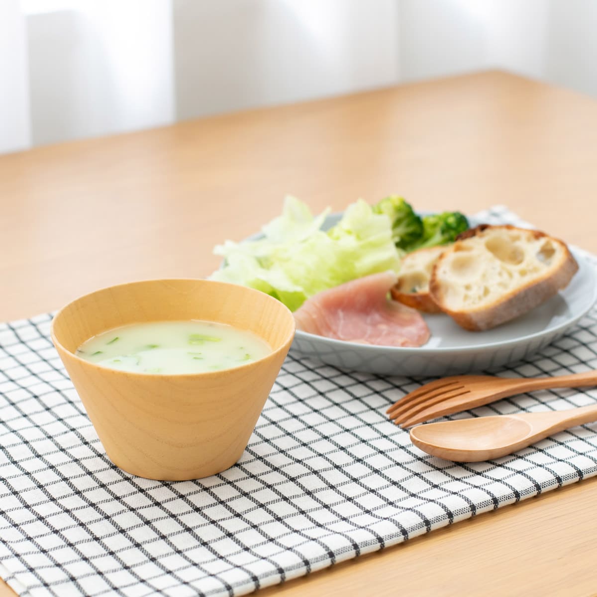 食洗器対応 天然木のウッドボウル 小(スクエア／ナチュラル)