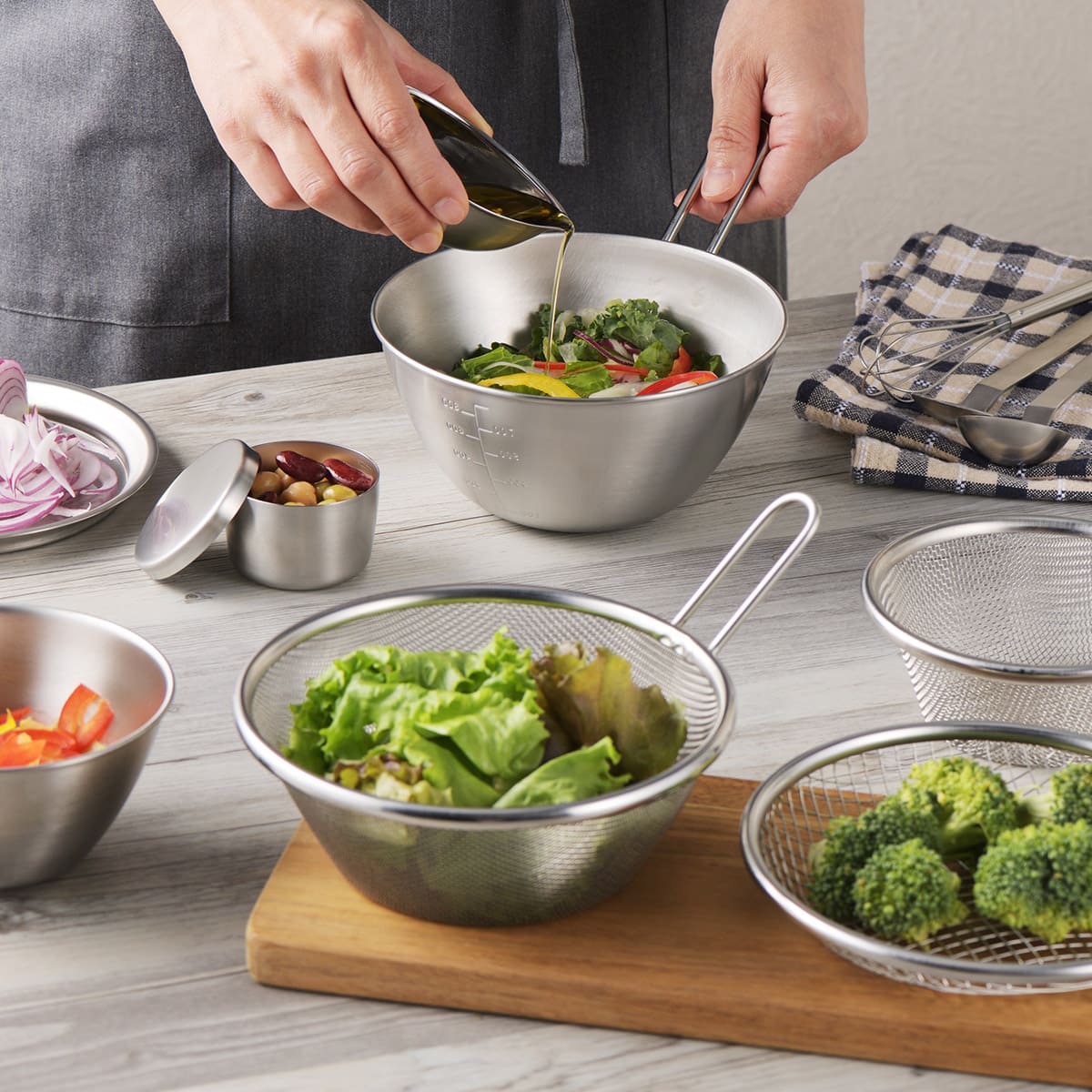 【and】ステンレス手付きストレーナー16cm深型