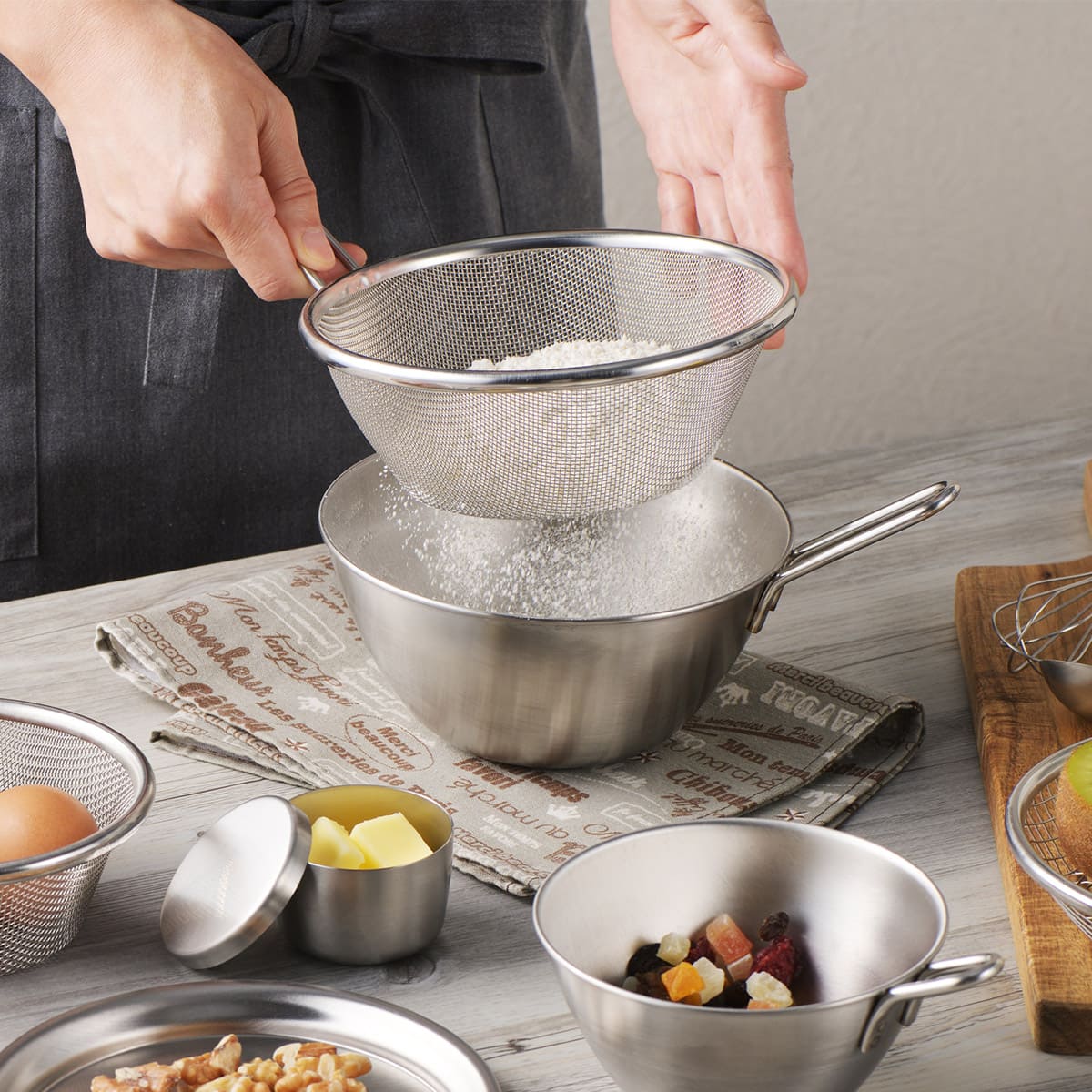 【and】ステンレス手付きストレーナー16cm深型