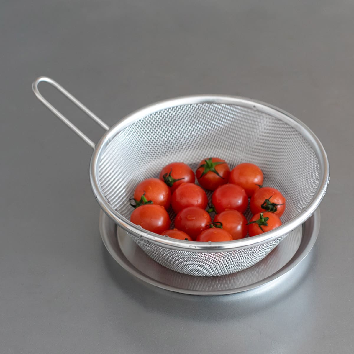 【and】ボウルの蓋にもなるステンレストレー16cm