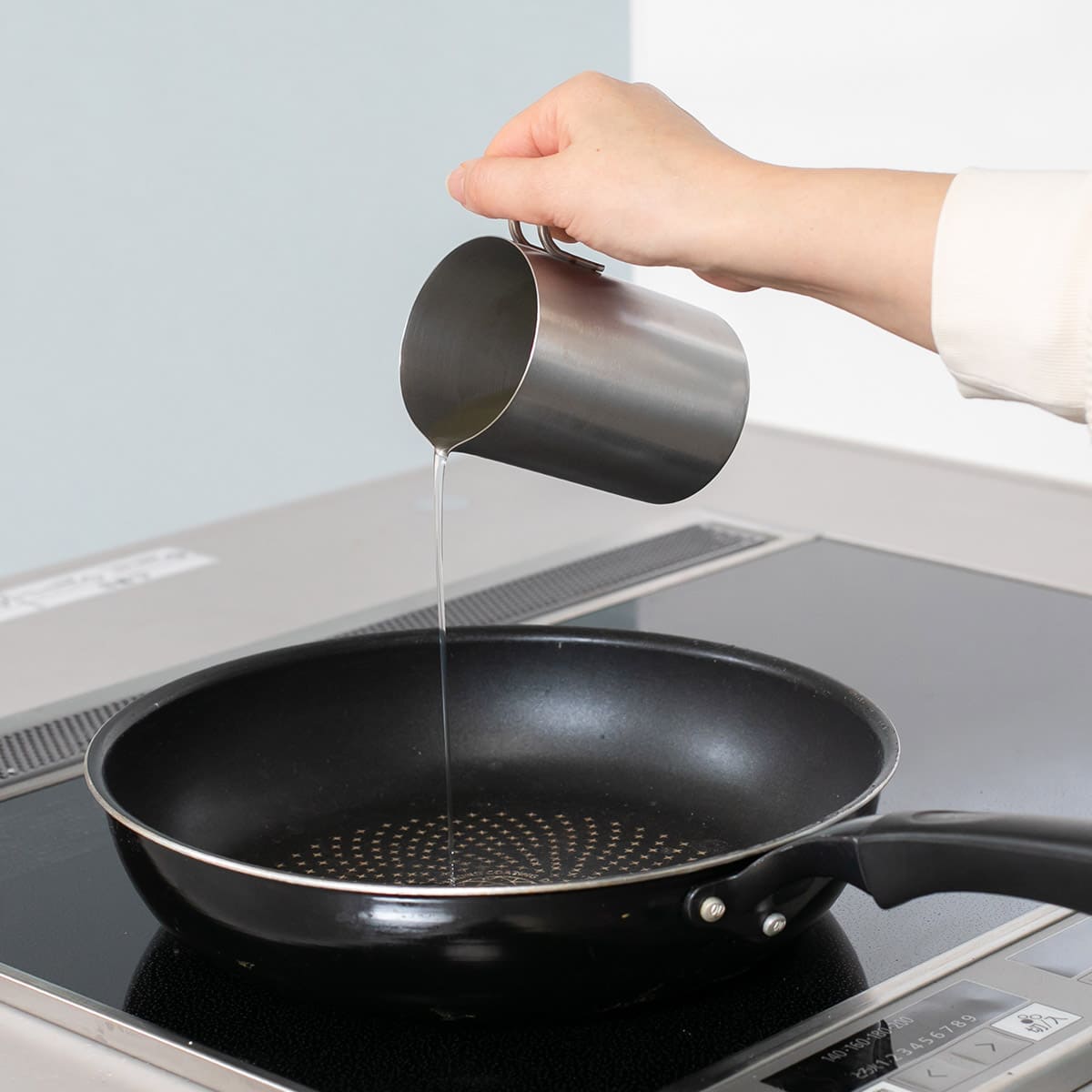 【and】ステンレスミニオイルポット