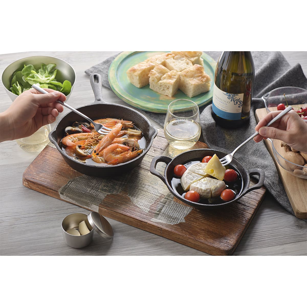 【and】ステンレス柄の長いフォーク