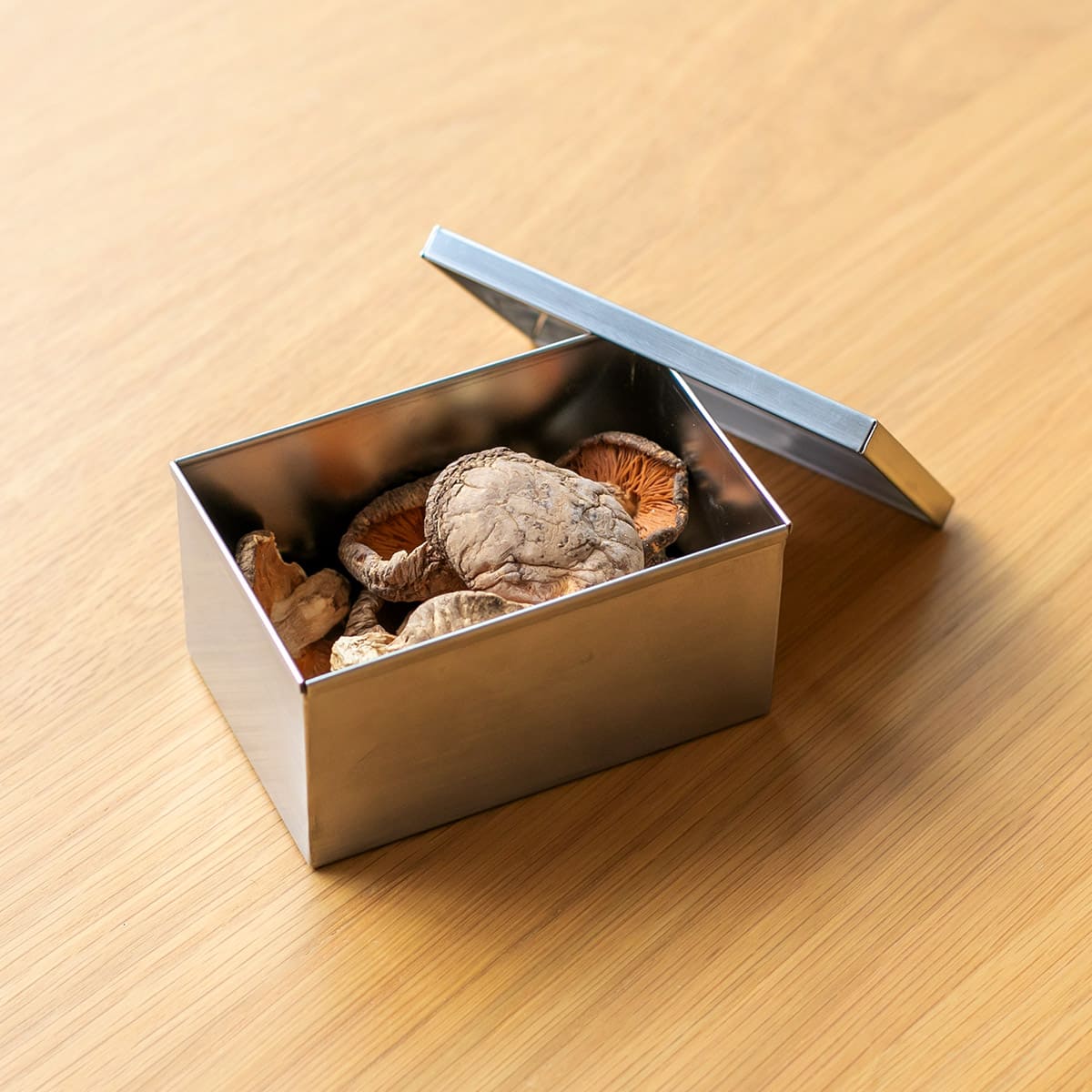 【and】ステンレス角缶 中