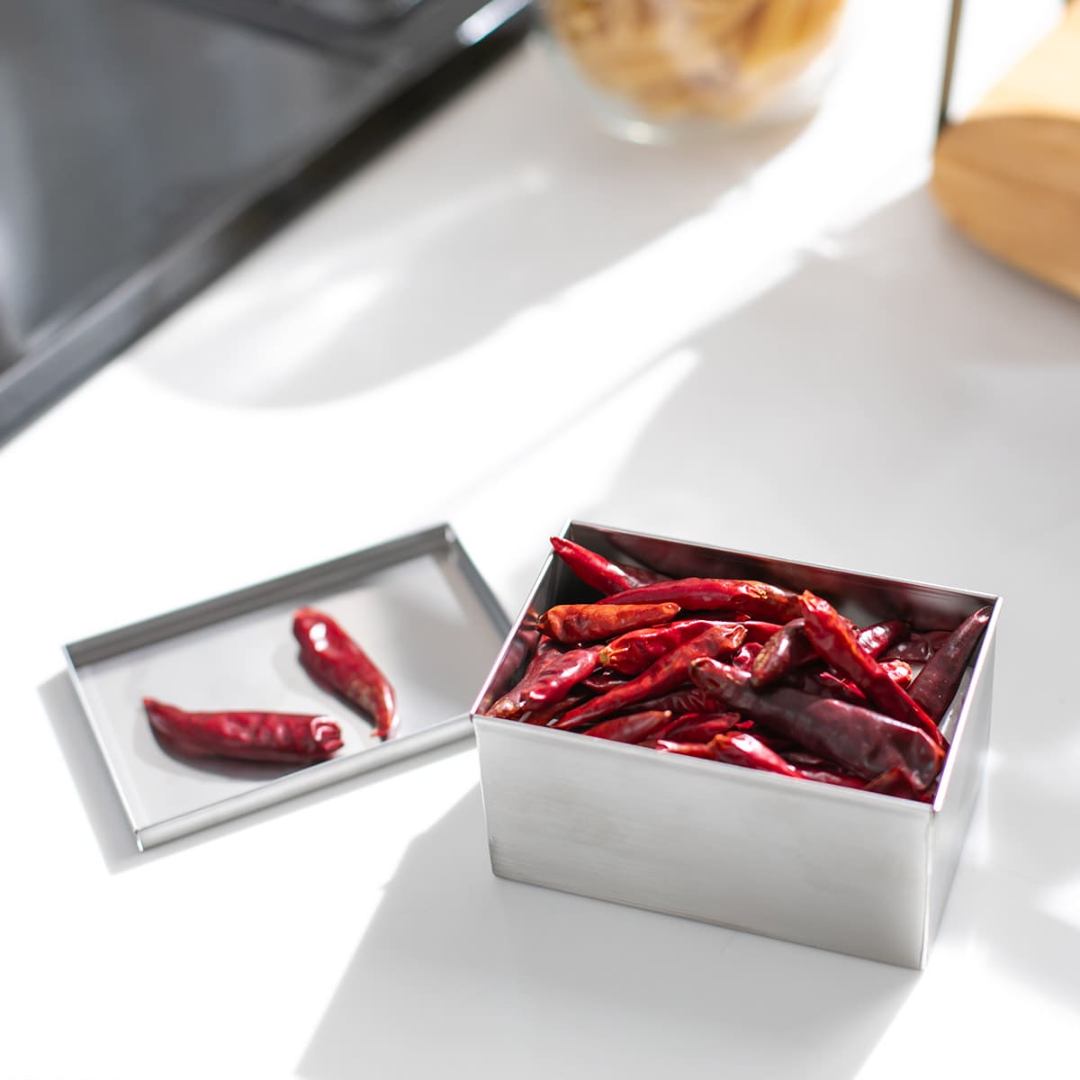 【and】ステンレス角缶 中