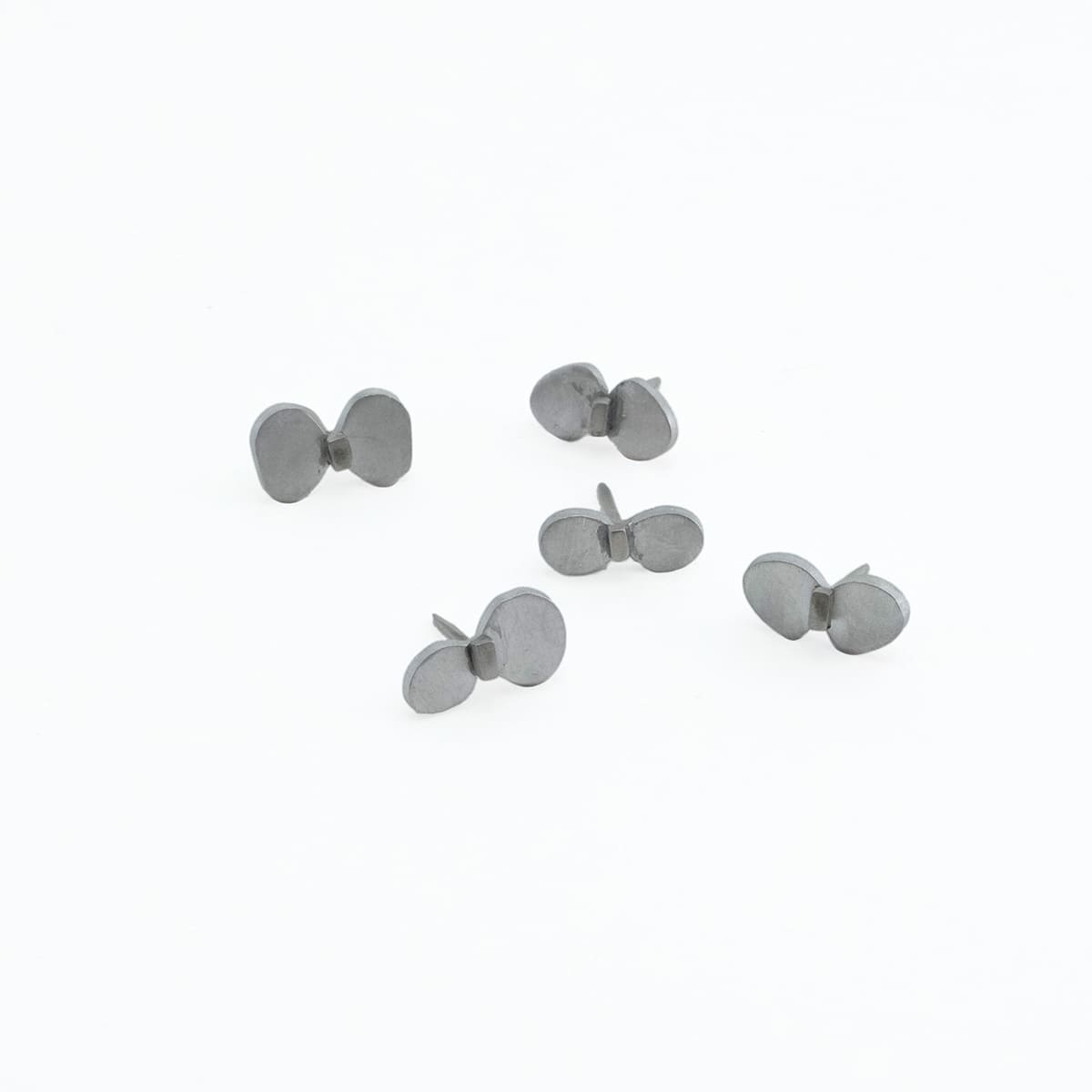 アルミの飾りピン 5個入