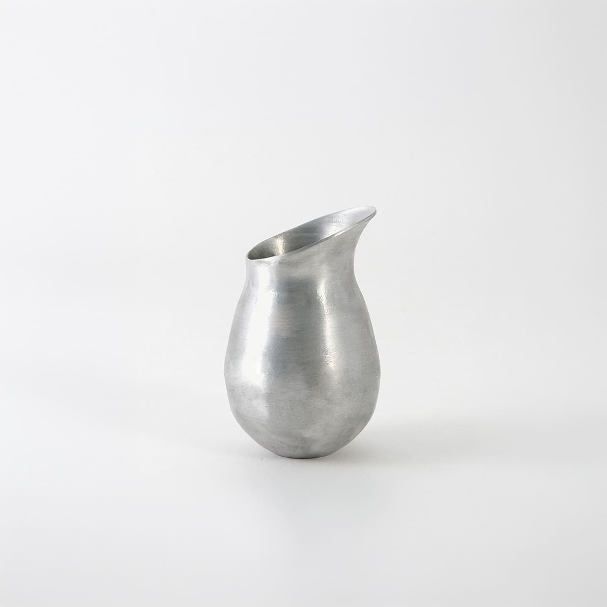 アルミの水差し S