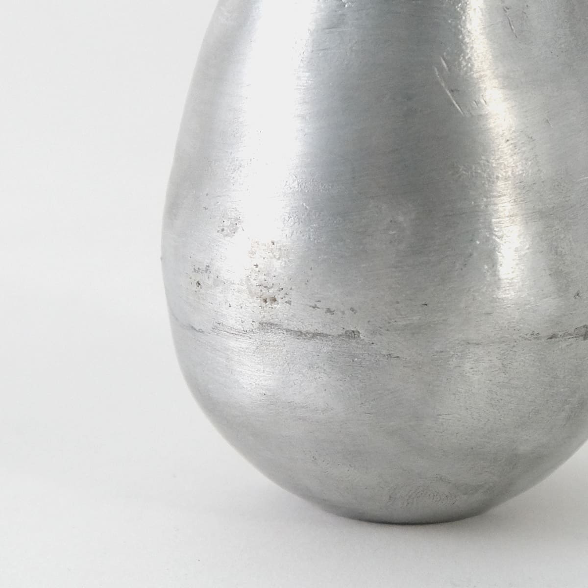 アルミの水差し L