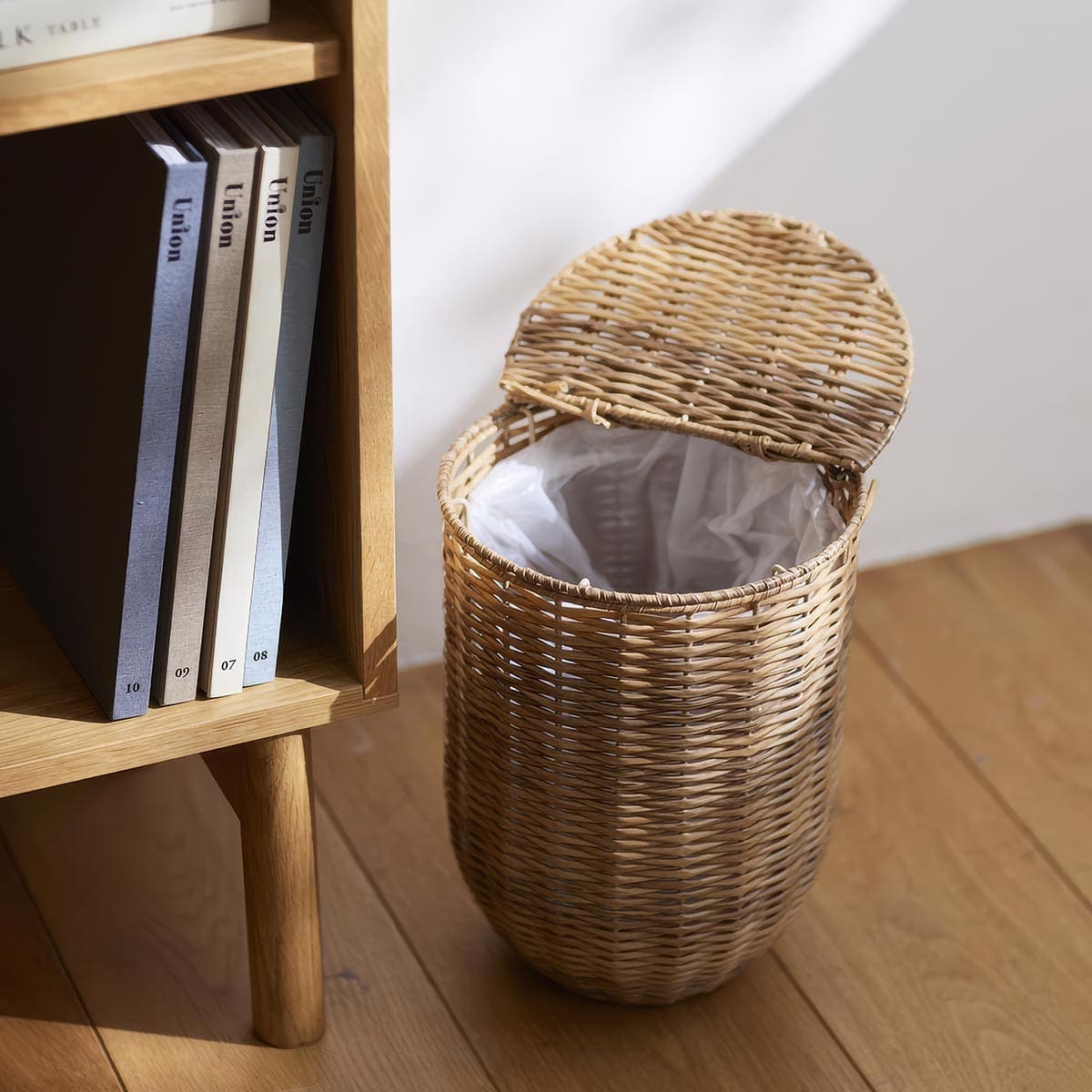 蓋つき洗えるカゴダストボックス