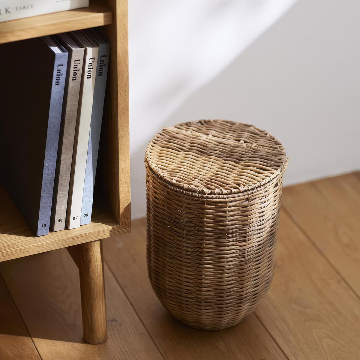 蓋つき洗えるカゴダストボックス