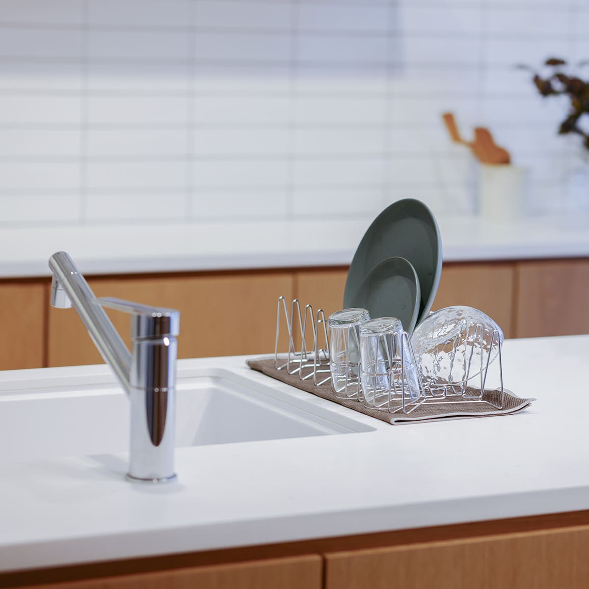 コンパクトになる水切りラック