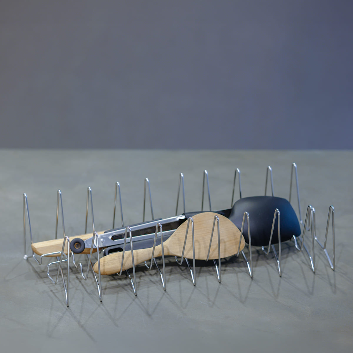 コンパクトになる水切りラック