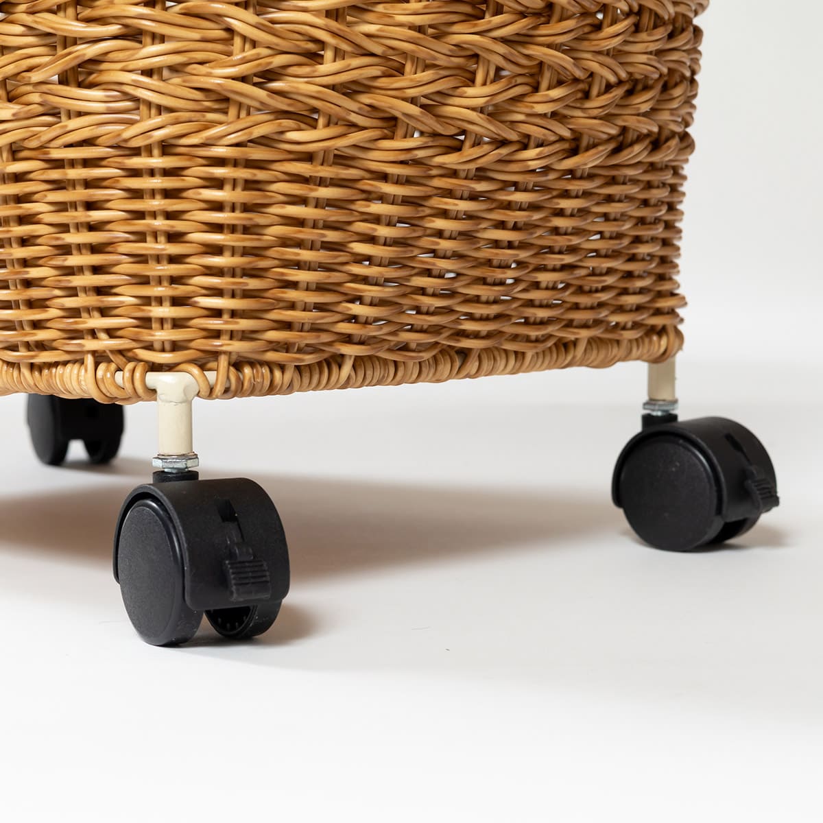 洗えるカゴ キャスター付きバスケット