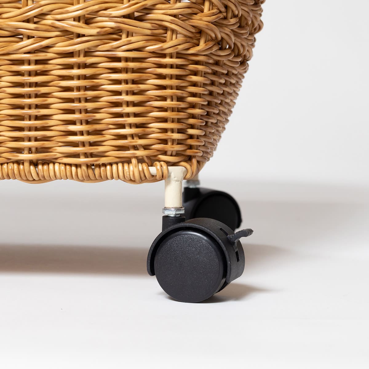 洗えるカゴ キャスター付きバスケット