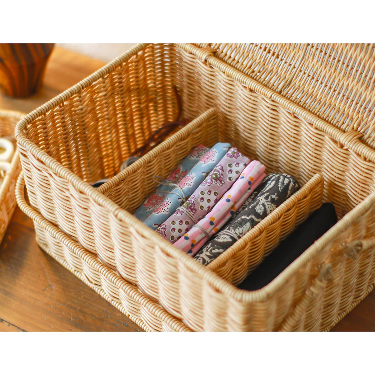 洗えるカゴ コスメボックス L