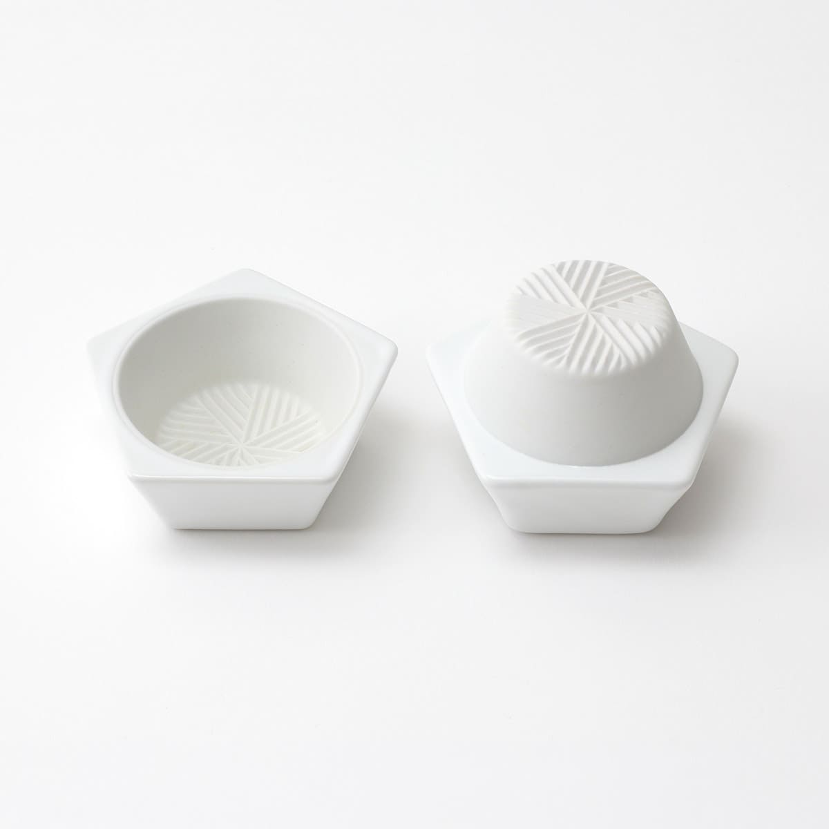 【ambai】波佐見焼の陶製ミル